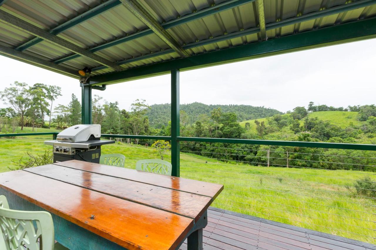 Mena Creek Flower House エクステリア 写真